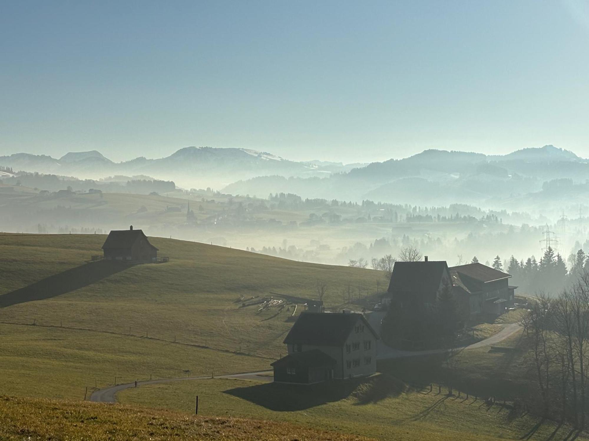 Appenzellerland, Ferienwohnung Mit Aussicht Haslen Exterior photo